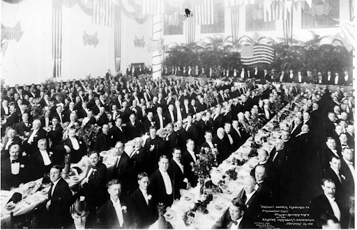 William Howard Taft at a large banquet, circa 1910.